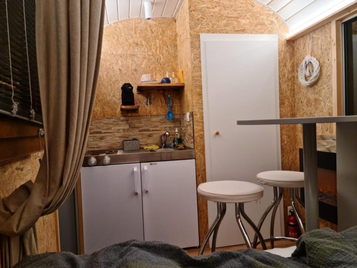 La Roulotte Apartment Travers Luaran gambar