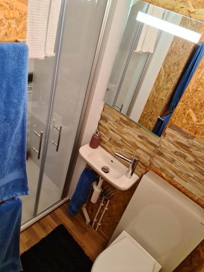La Roulotte Apartment Travers Luaran gambar